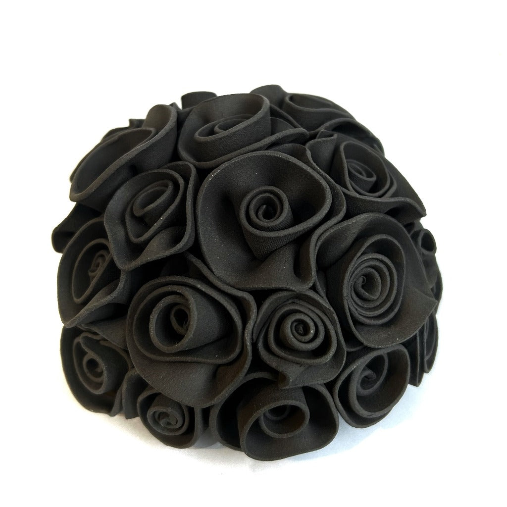 Kaolin-handgerður-veggkúpull-svartur