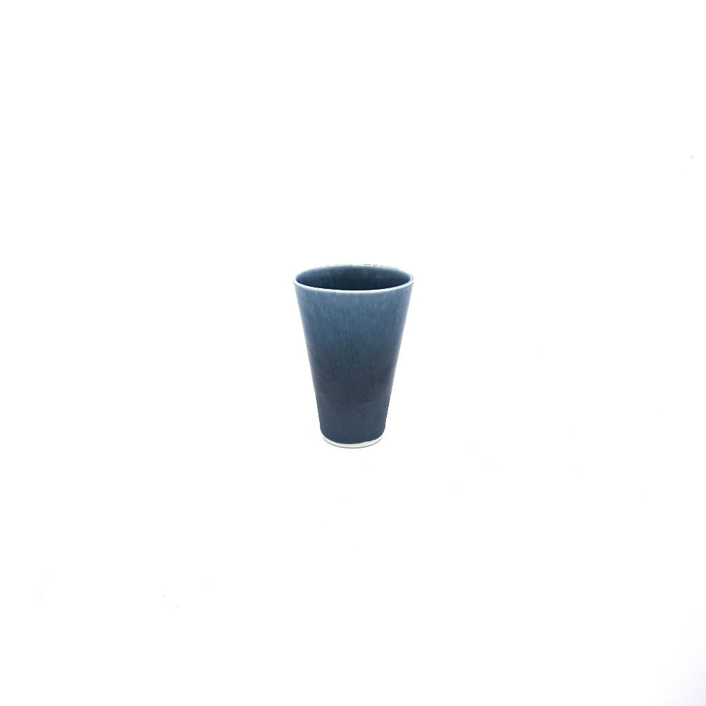 Kaolin - Iceramic. Espresso cup with Black beach glaze.