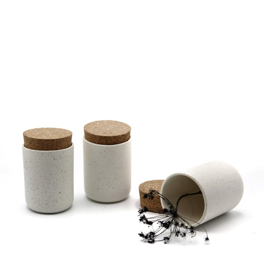 Kaolin - Litluhlutirlífsins - krukka - aska