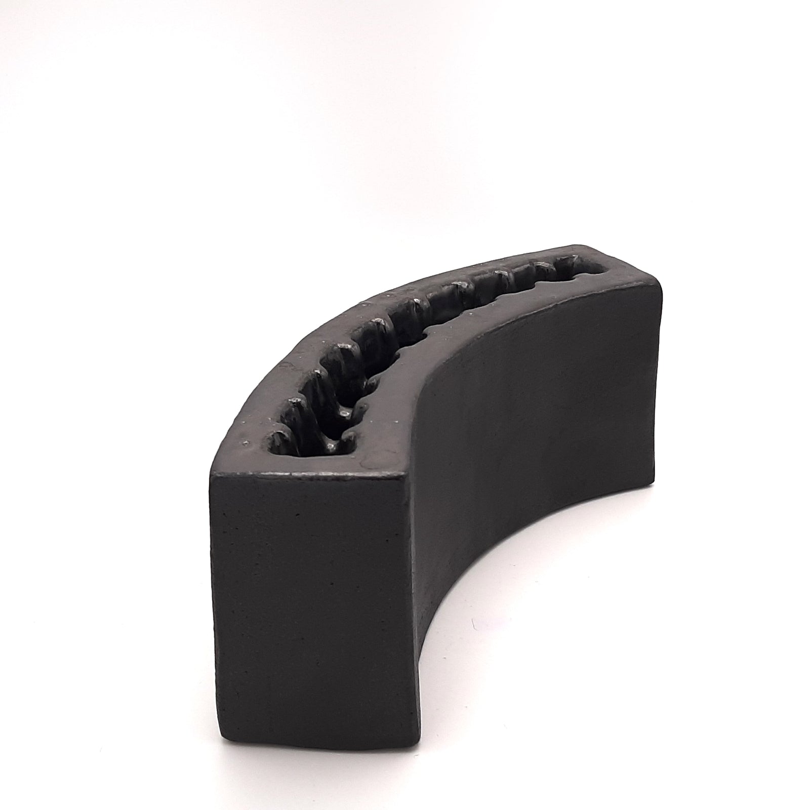 Kaolin, gudnyhaf, traks made of stoneware.