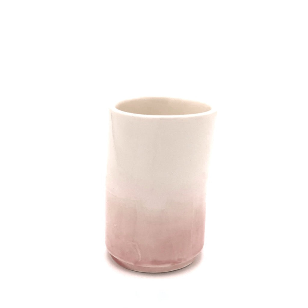 Kaolin-gudnyhaf-porcelain coffiecup/glass. Color white and pink.