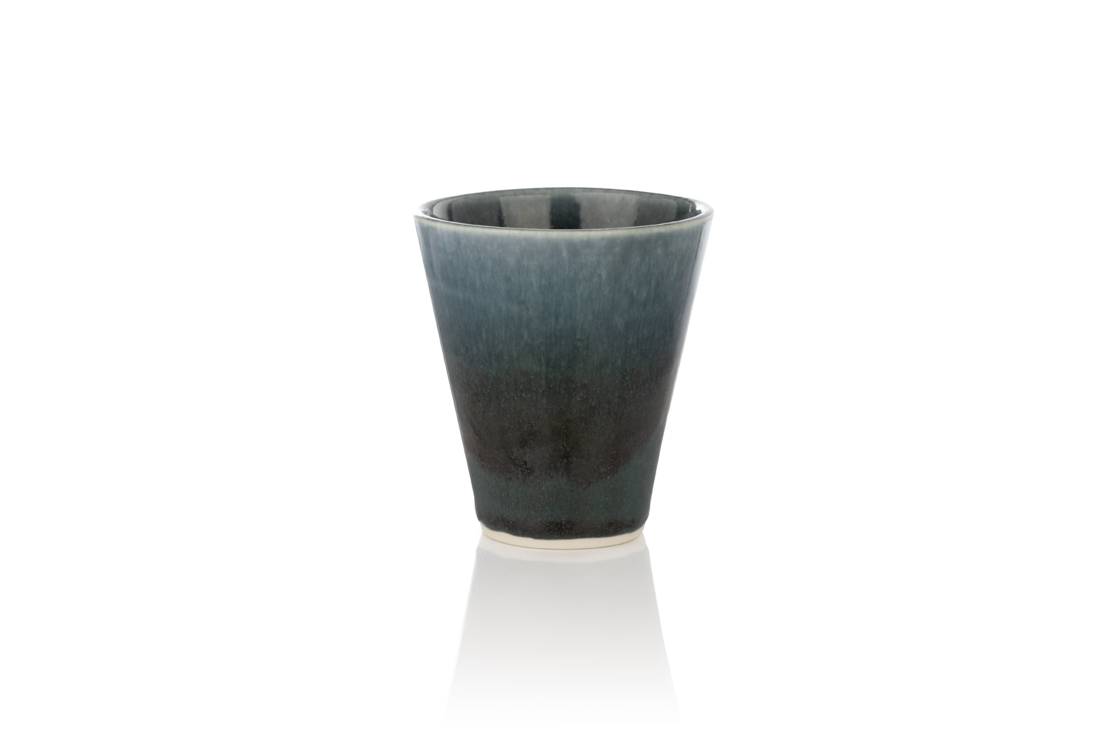 Kaolin - Iceramic. Coffee cup with Black beach glaze.