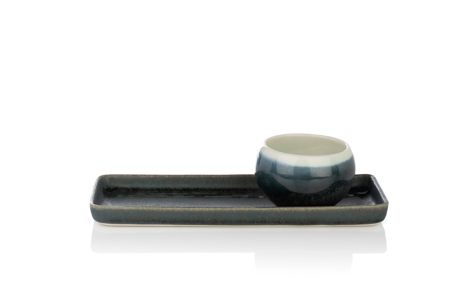 Kaolin - iceramic - Black beach / sushi set. A set of a long plate and a small bowl in the color of blue/gray. Color in the glaze called "Black beach"